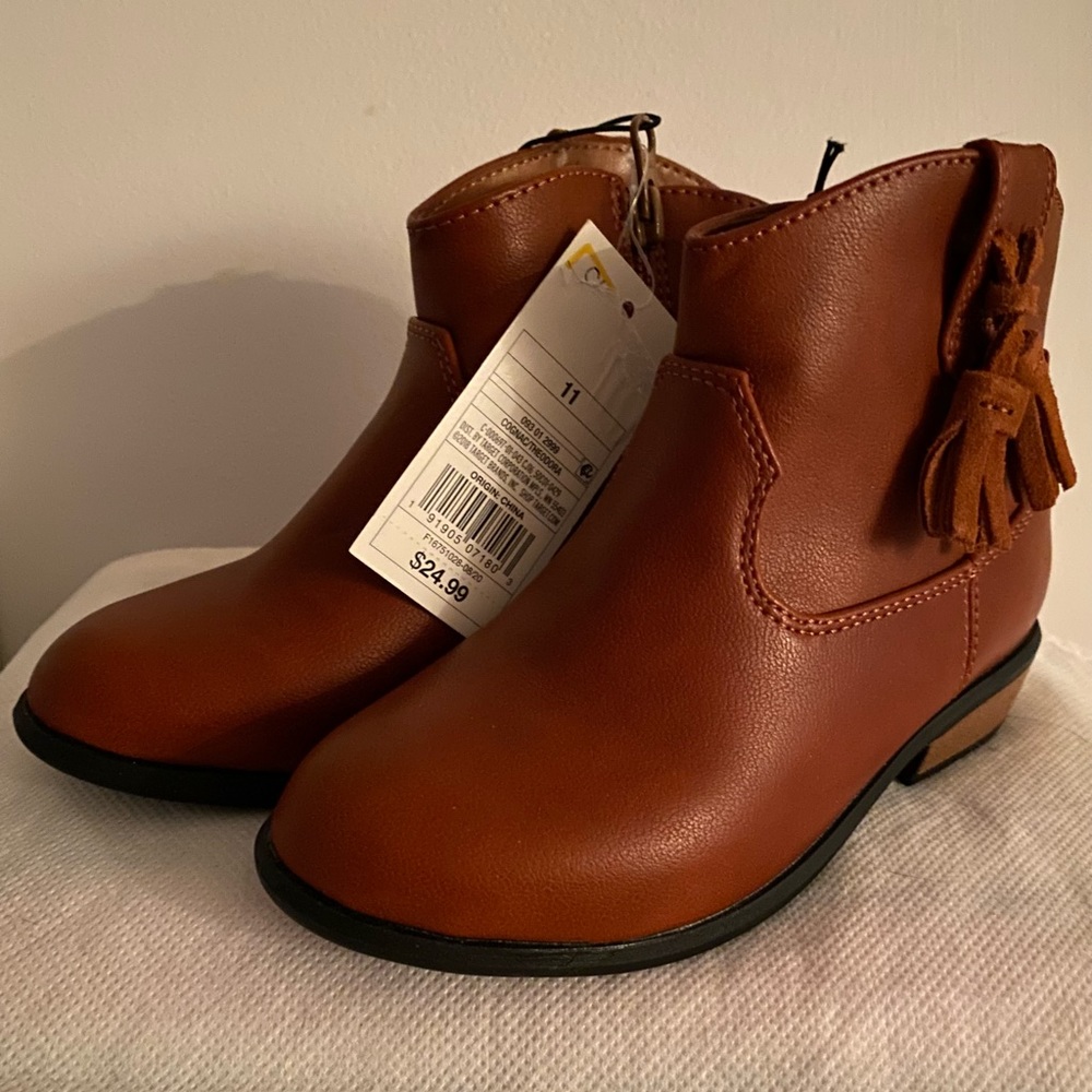 Cat & Jack Girl’s Cowboy Boots